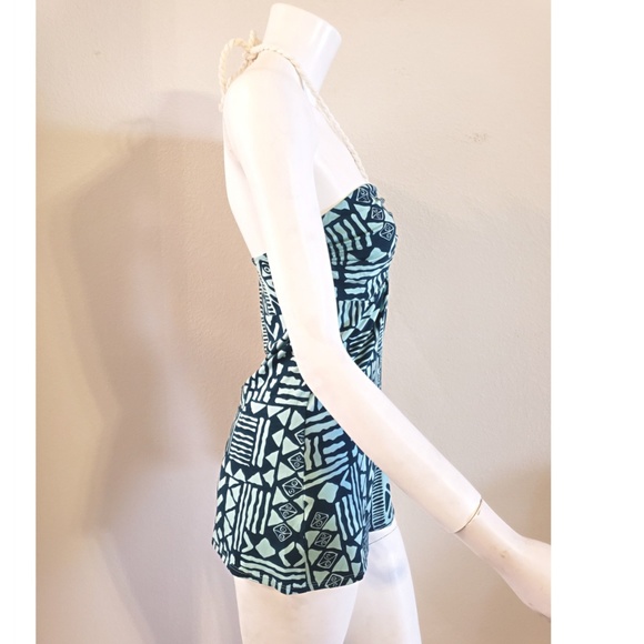 Pathway Tanktop - Picture 3 of 8